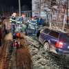 Accident în Sălsig - O persoană încarcerată, după ce un autoturism a ieșit de pe carosabil